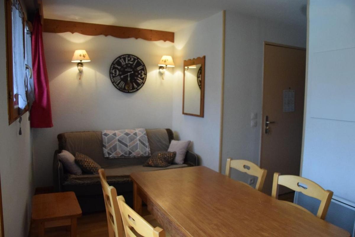 Les Petits Eterlous Appartement T3 36M2 A Puy St Vincent 1800 Alpes Du Sud 6 Personnes Parking Prive Couvert Пюи-Сен-Венсан Екстериор снимка